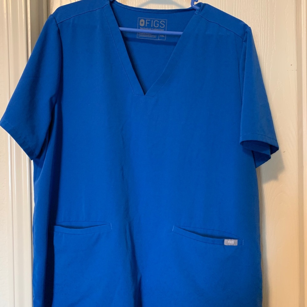 Royal Blue FIGS XXL scrub top